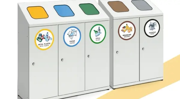 Nowoczesny śmietnik kuchenny z podziałem na frakcje: metal/plastik, papier, szkło, organiczne i pozostałe. Ułatwia segregację odpadów.