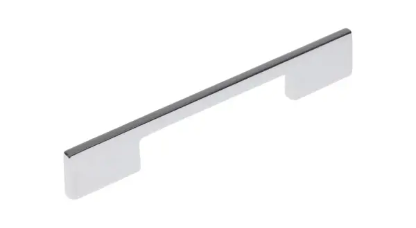 Elegancki, chromowany uchwyt meblowy 128mm, idealny do nowoczesnych wnętrz.